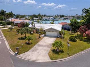 605 Capri Blvd, Treasure Island, FL 33706