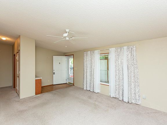 3rd image of 435 32nd Rd Unit 619