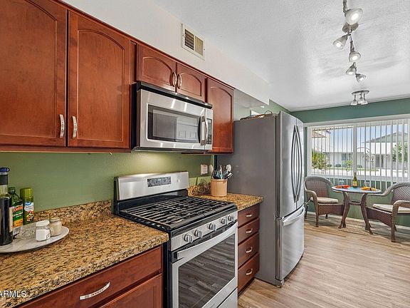 2nd image of 10908 W MEADE Drive