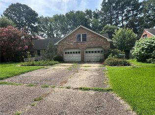 4729 Little John Rd, Virginia Beach, VA 23455