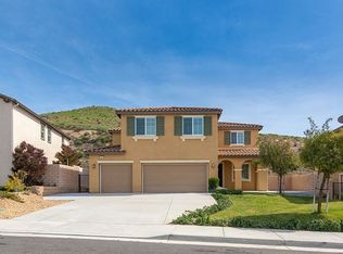 16832 Golden Bluff Loop, Riverside, CA 92503