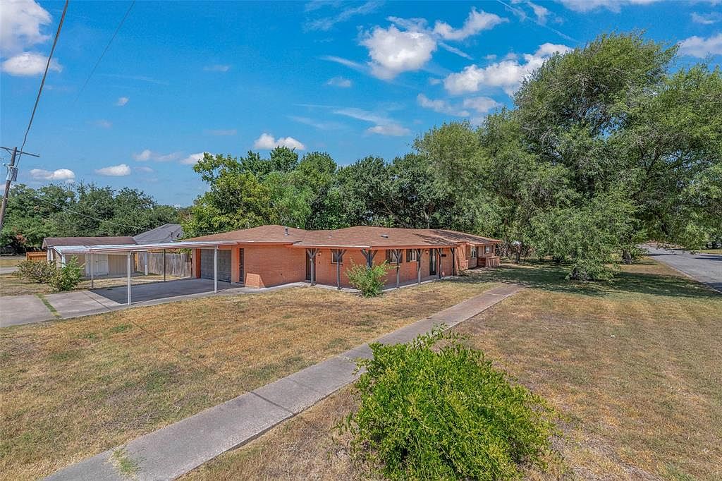 803 Victoria St, Navasota, TX 77868 MLS 75047810 Zillow