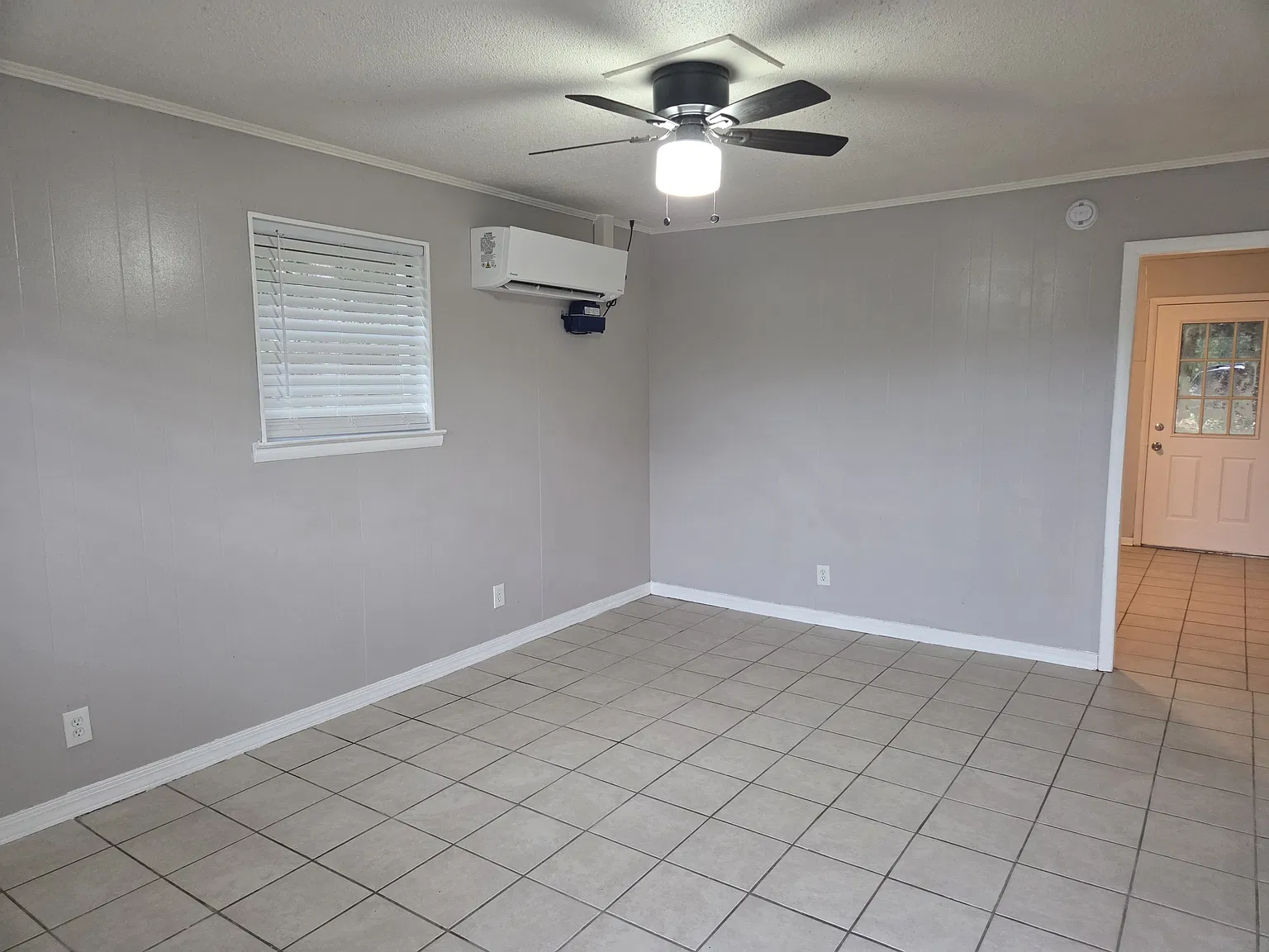 Stoney Point Apartments - S12 — Photo 2