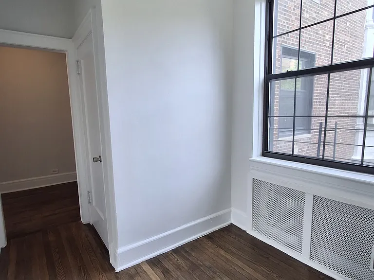 6860 108th St #3H — Photo 7