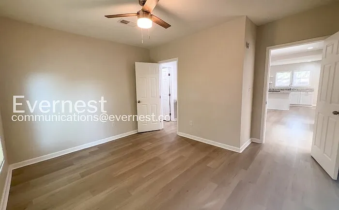 2044 Saulsbury Pl — Photo 14