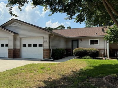 207 Lakeside Cir, Greenville, SC, 29615