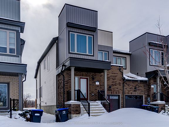 5th image of 323 Atkinson St