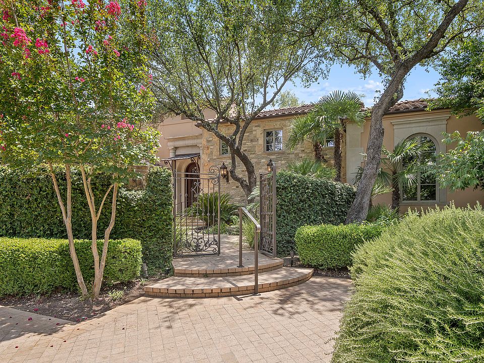 1st image of 134 Turnberry Way