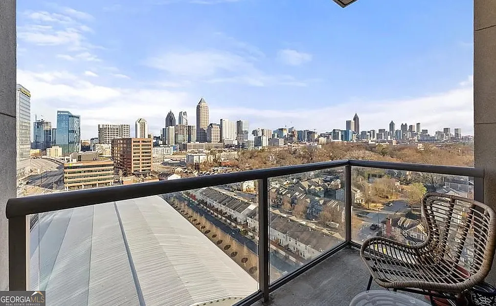 2 bed, 2.5 bath, 1535 sqft, $4,000 — Photo 4