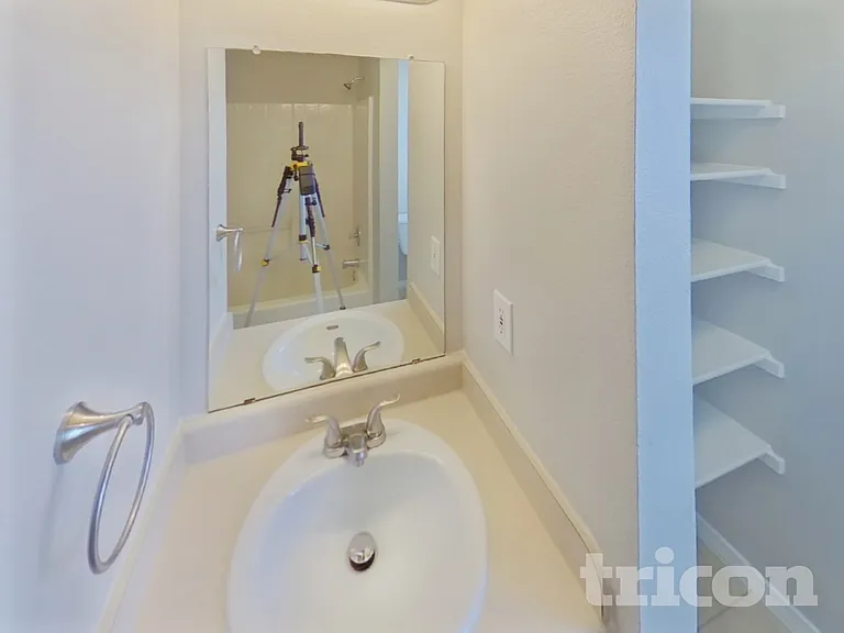 3022 Autumn Run Dr — Photo 13