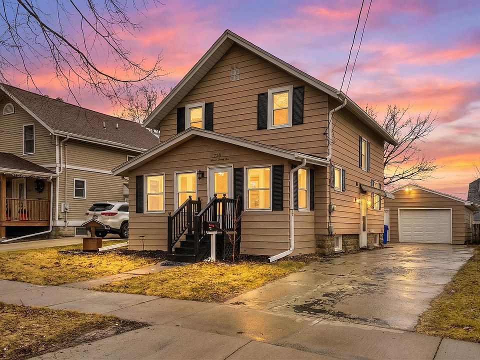 1st image of 726 W Summer St