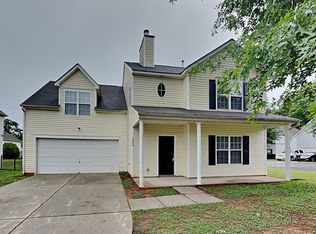 1904 Darbywine Dr, Charlotte, NC 28216