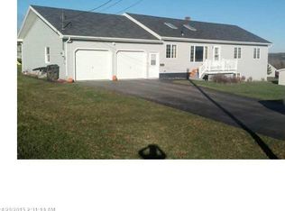 17 Violette St, Caribou, ME 04736