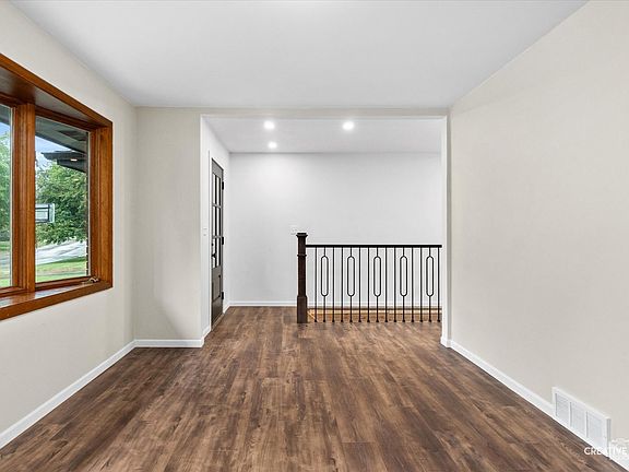 5th image of 390 Lra Dr