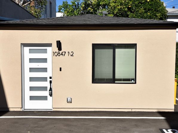 10839 Moorpark St #475