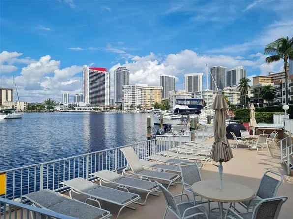 300 Golden Isles Dr APT 104, Hallandale, FL 33009