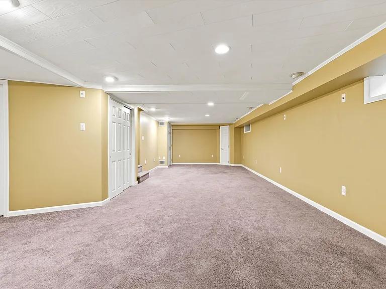 1356 Arbordale Rd — Photo 19