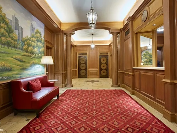 465 Park Avenue image 6 of 8