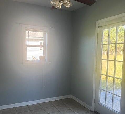 5th image of 308 Big Tree Lane