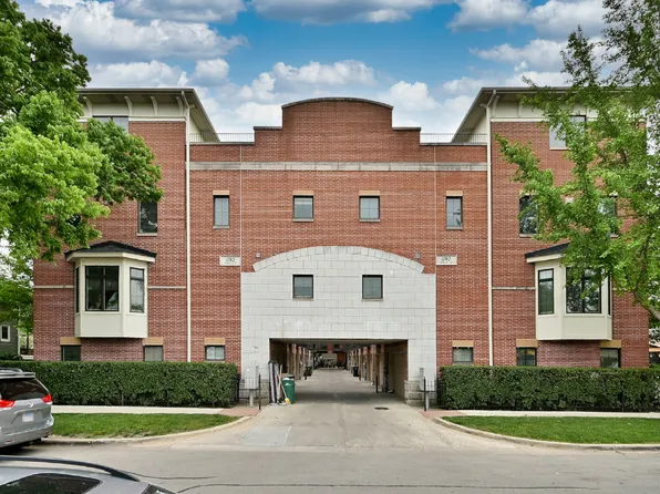 1192 Clarence Ave Unit 3, Oak Park, IL 60304