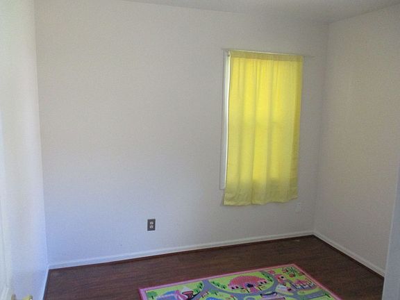 5th image of 109 National Ln