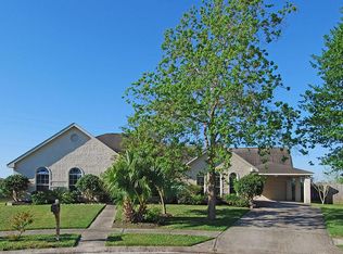 2501 Purple Horse Dr, League City, TX 77573