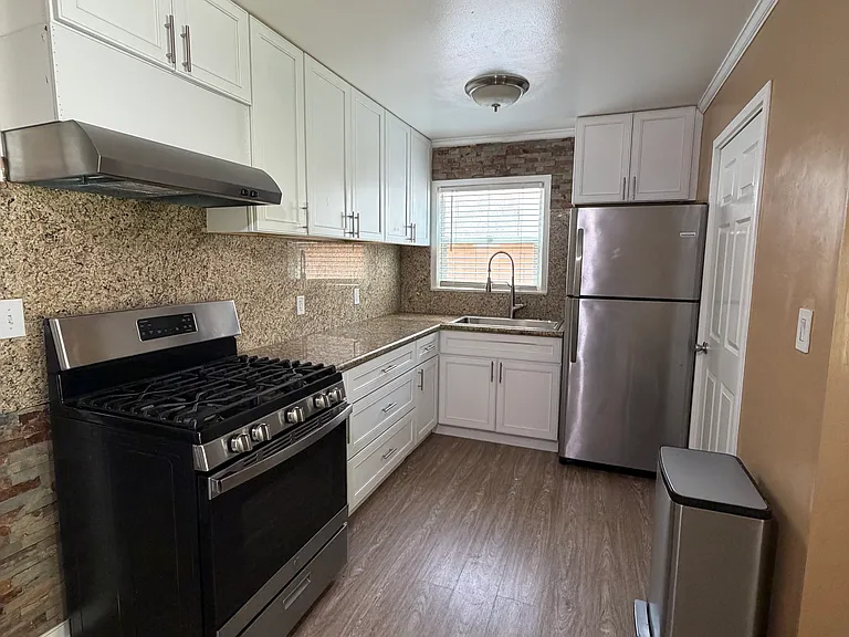 1591 N Delno Ave — Photo 15