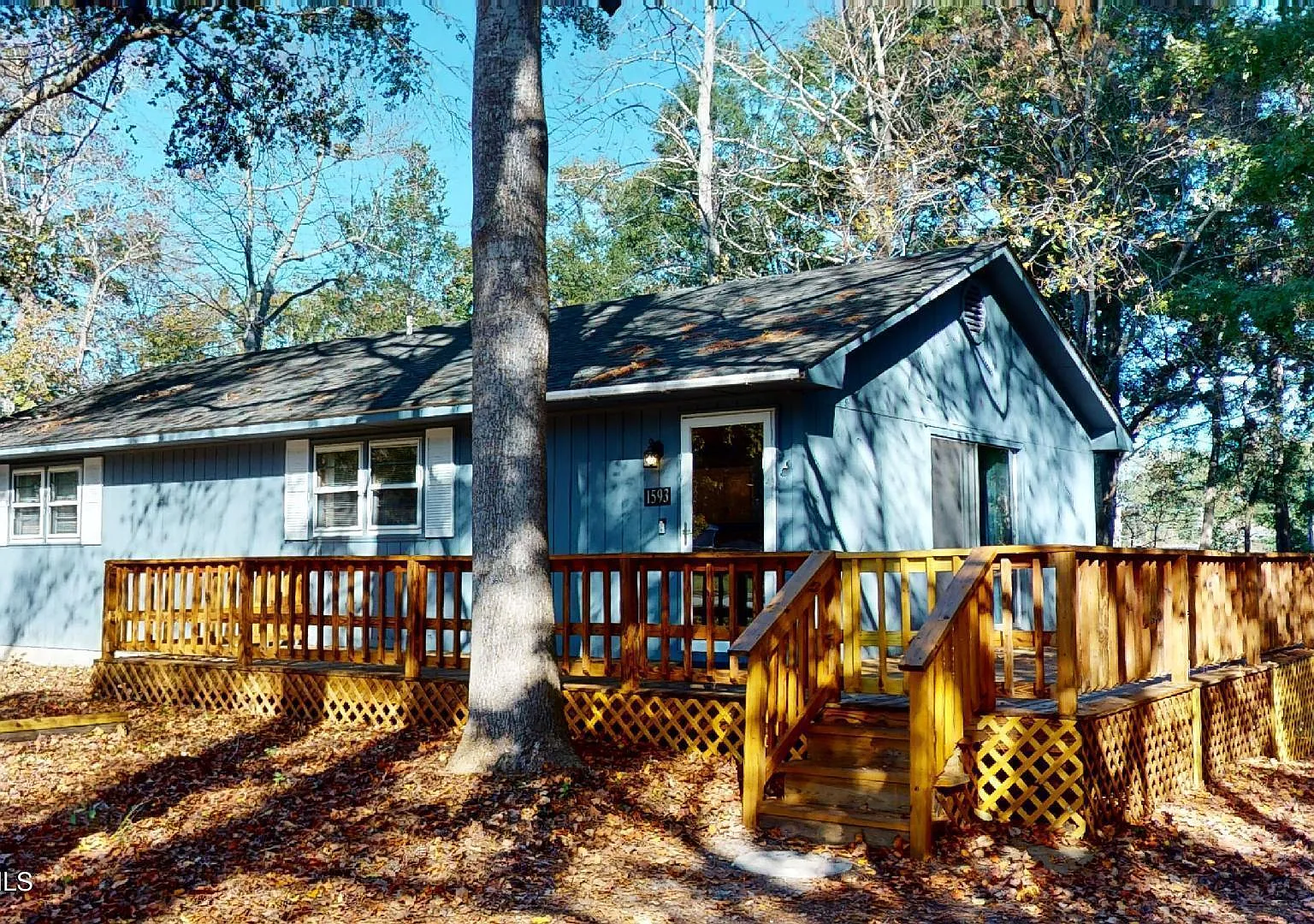 2 bed, 2.0 bath, $2,000 — Photo 1
