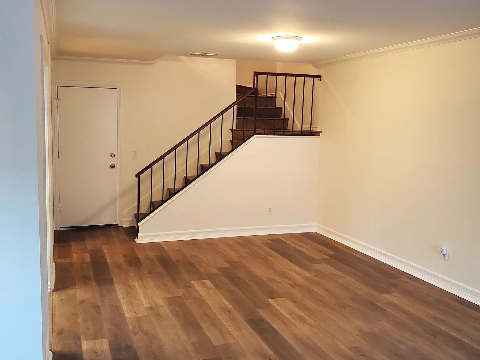 1/2 Base Line Rd, Rancho Cucamonga — Photo 4