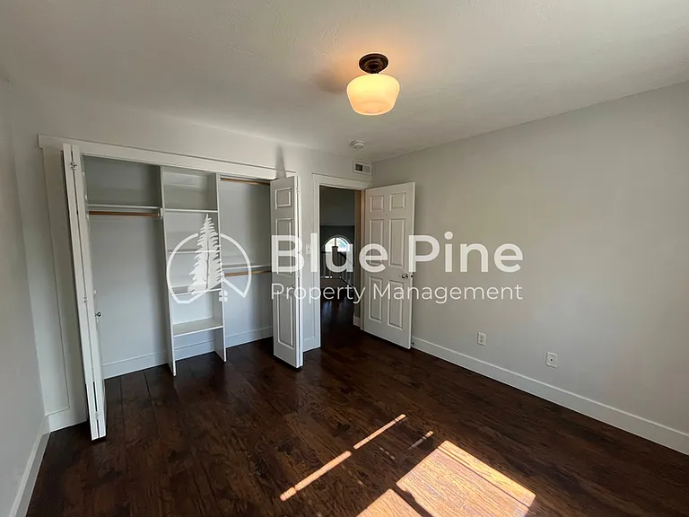 157 Leesburg Ln — Photo 23