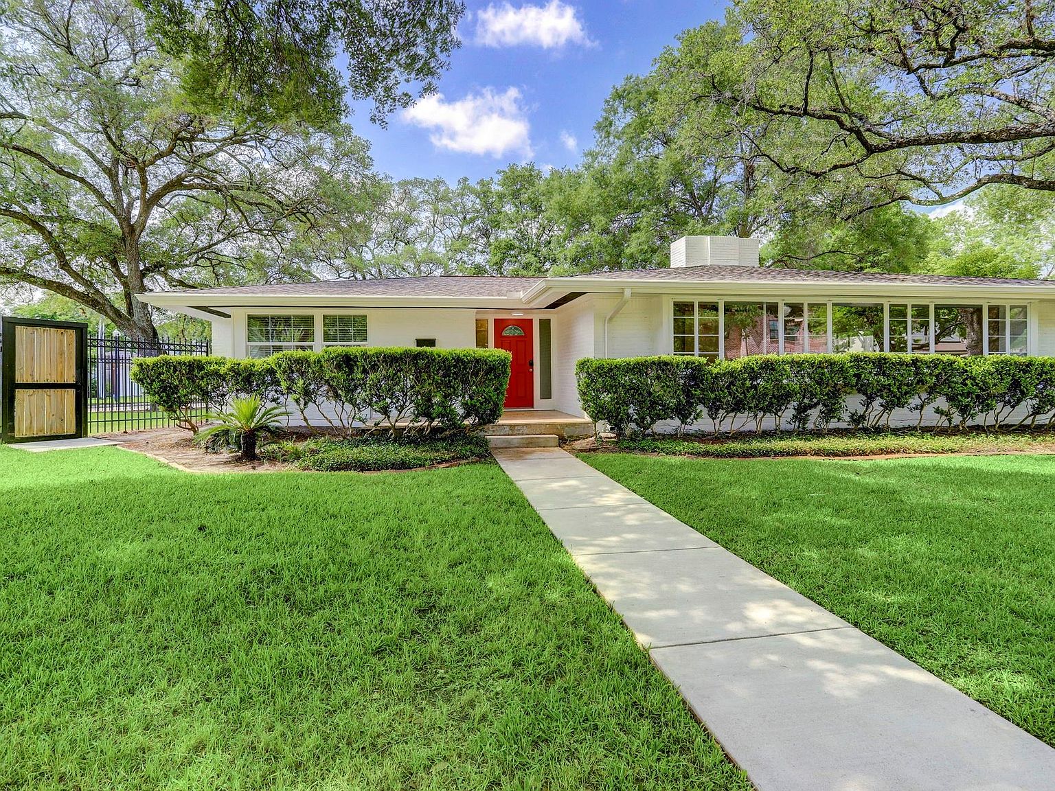 4103 Underwood St, Houston, TX 77025 | Zillow