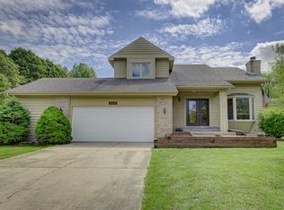 312 Kenbridge Ct, Valparaiso, IN 46385
