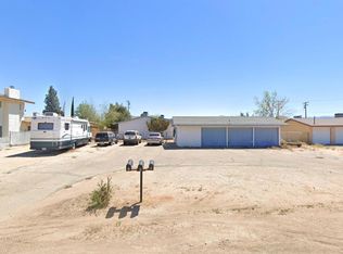13523 Yakima Rd, Apple Valley, CA 92308