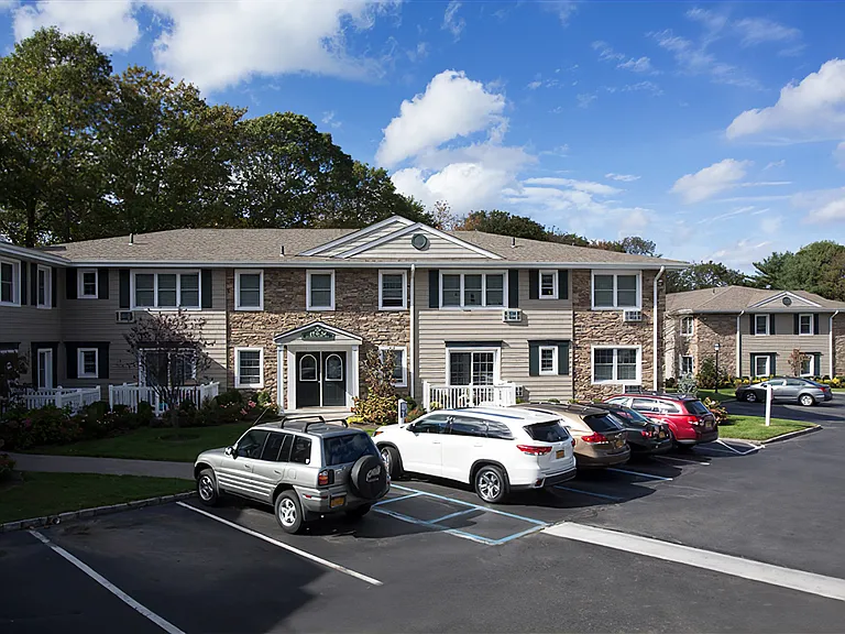 Fairfield at Port Jefferson — Photo 13