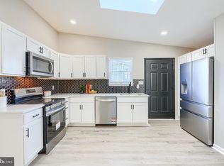 301 Newfield Rd, Glen Burnie, MD 21061