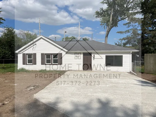 1926 Schoolcraft St, Holt, MI 48842