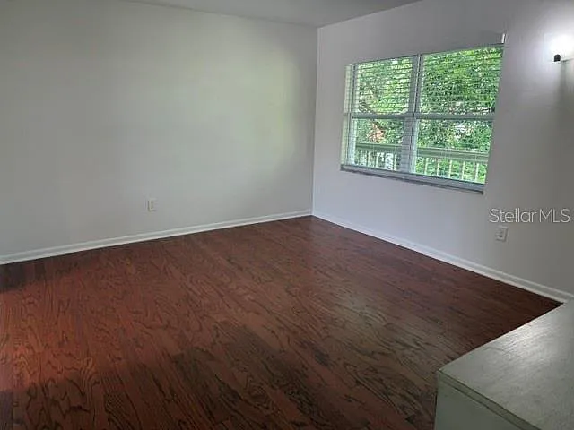 305 S Westland Ave #C — Photo 4