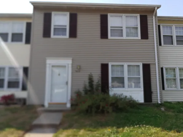 9618 Inverary Ct, Lorton, VA 22079