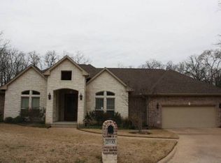 2900 Partridge Cir, Bryan, TX 77802