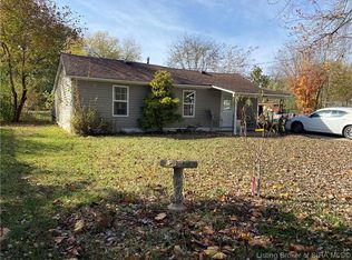 2043 Market St, Charlestown, IN 47111