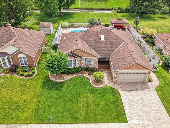 2nd image of 15444 Windsong Dr