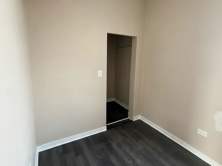 1319 S Harding Ave — Photo 10