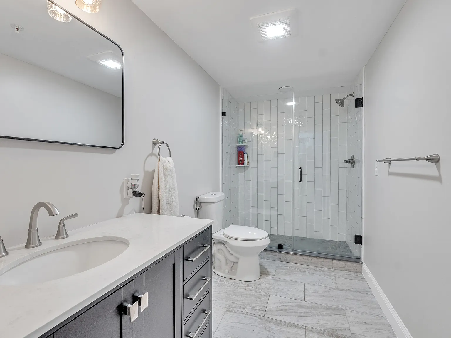 4 bed, 1524 sqft, $2,900 — Photo 3