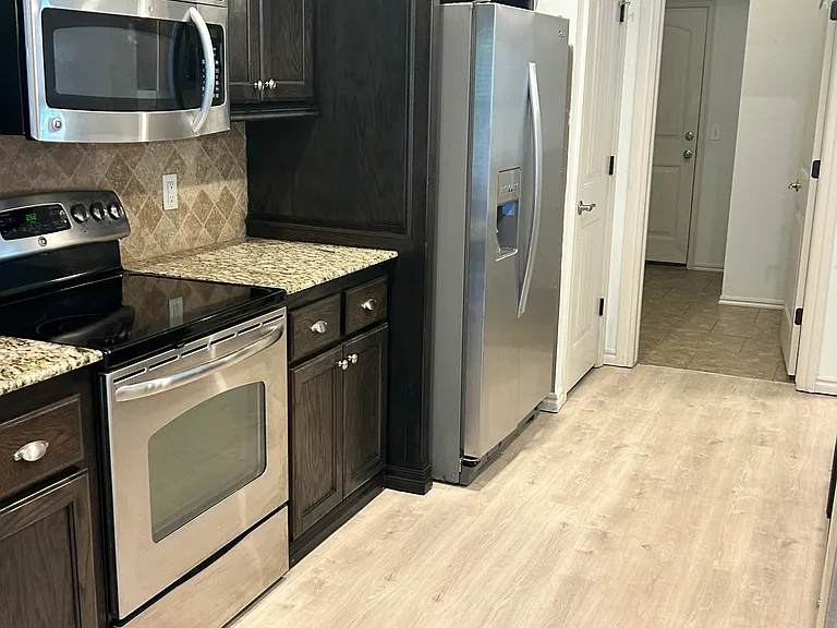 12021 Jadesdale Cir — Photo 9