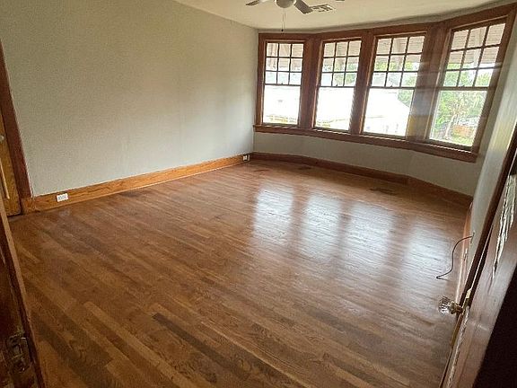 4th image of 1221 Valmont St #1221