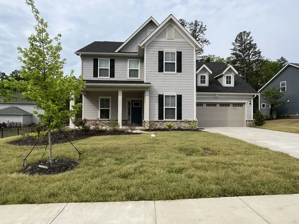 616 Southstone Dr, Matthews, NC 28104