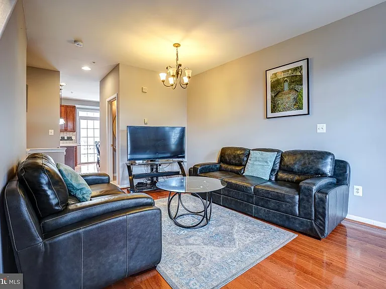 4281 S Capitol St SW — Photo 53