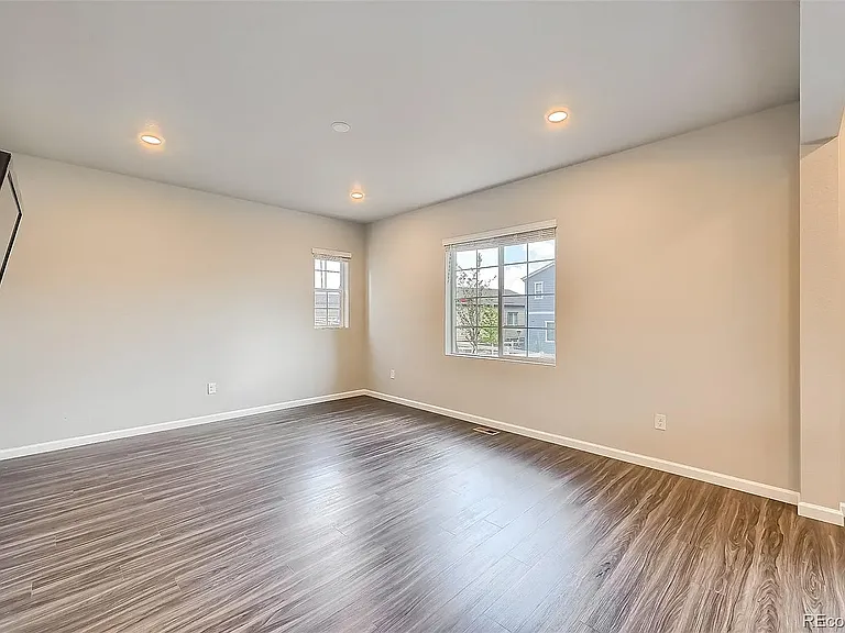1st floor living room