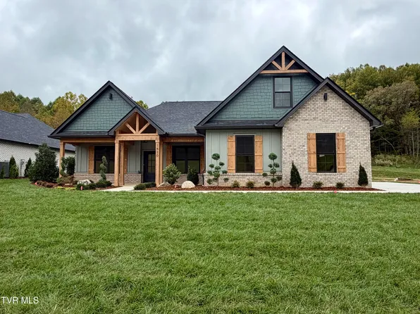 1420 Hairetown Rd, Johnson City, TN 37615