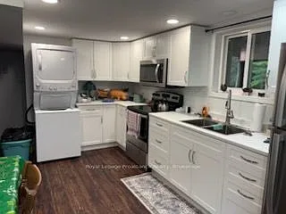 9 Mackenzie Rd #B — Photo 3